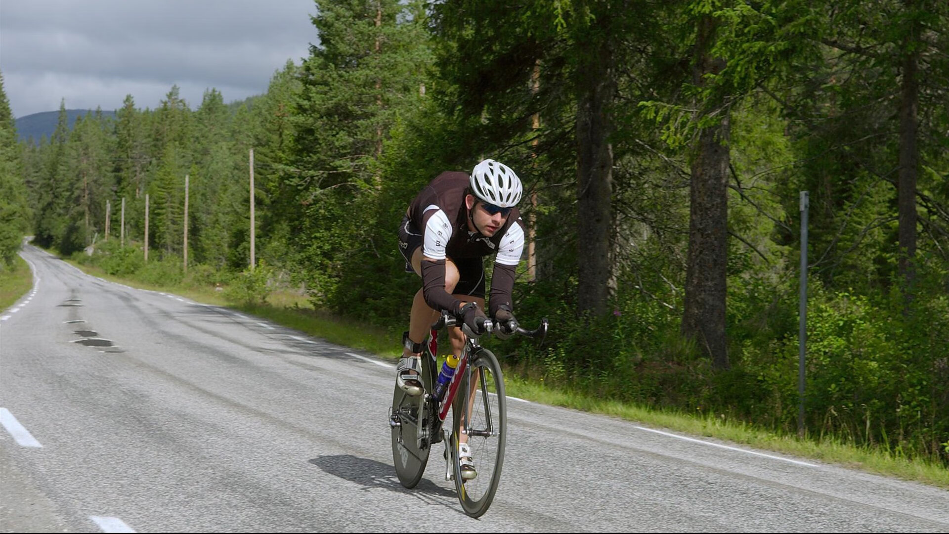 美洲杯战局激烈：逆境中焕发的斗志光芒，美洲杯解析